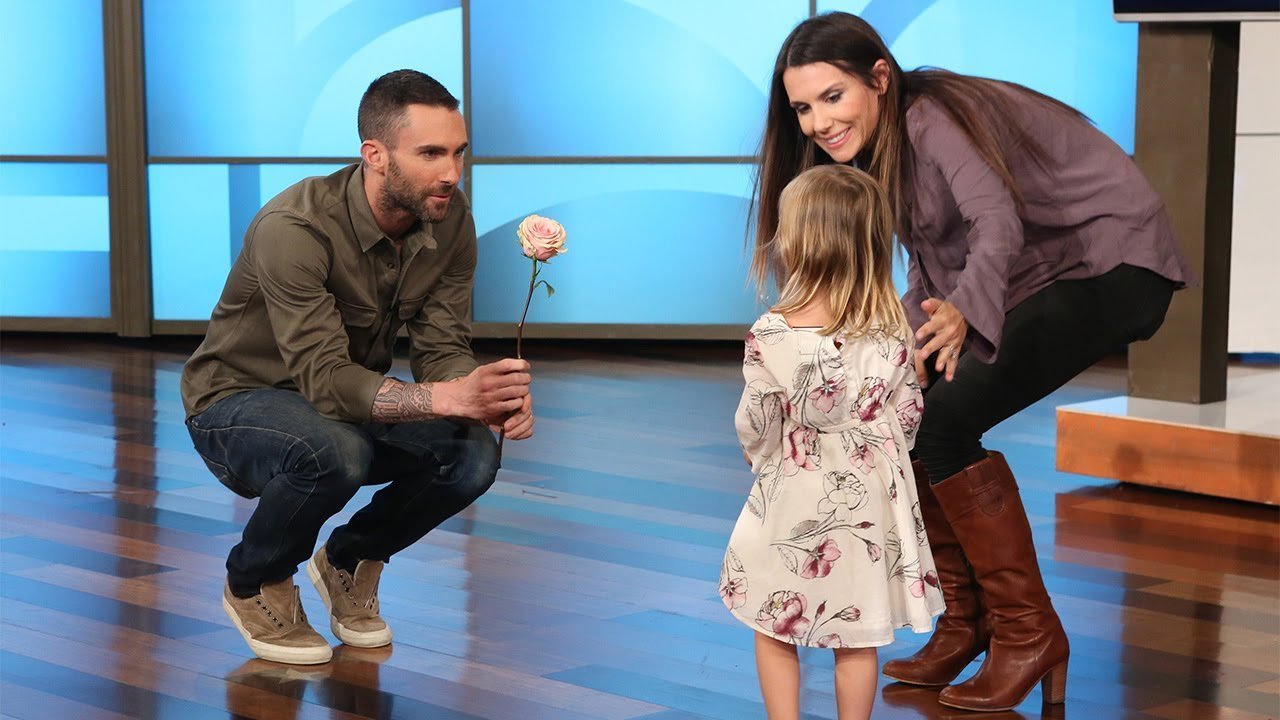 Cute New Girlfriend had quite the reaction when she found out Adam Levine was married! Cute New Girlfriend had quite the reaction when she found out Adam Levine was married!