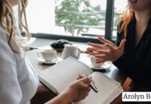 Arolyn Burns: The Entrepreneur-Therapist Expanding Her Practice Through Digital Innovation